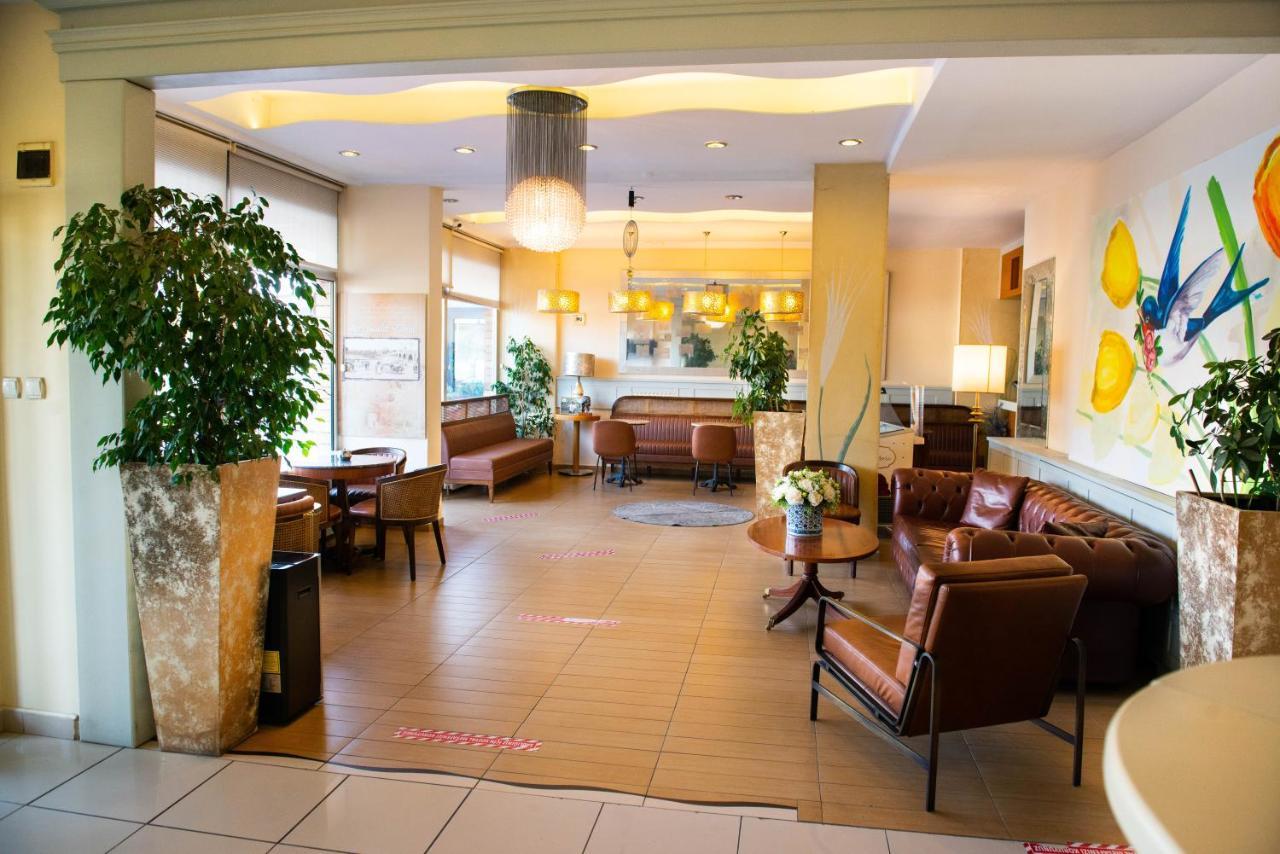 Hotel Simsek เอดีร์เน ภายนอก รูปภาพ