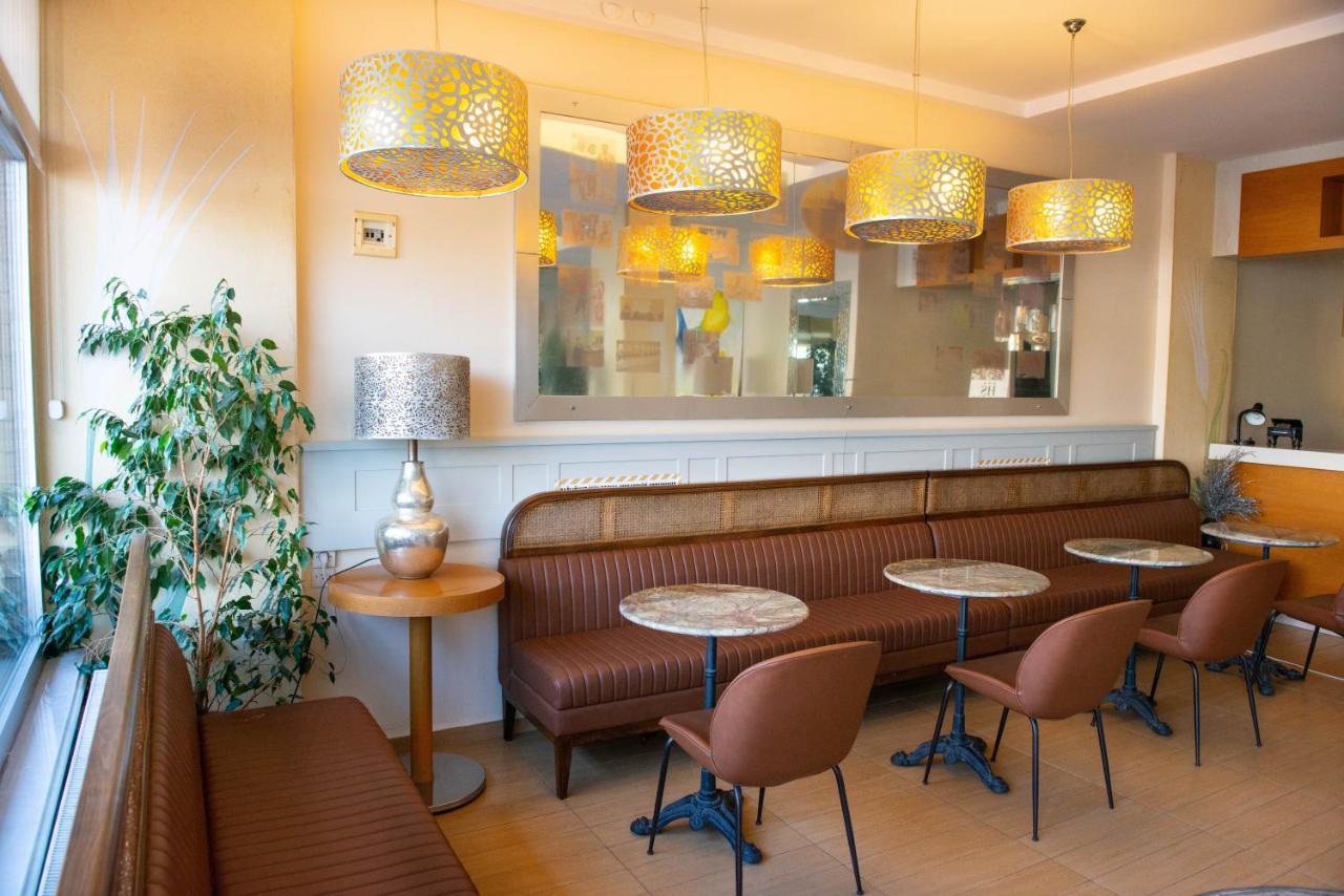 Hotel Simsek เอดีร์เน ภายนอก รูปภาพ