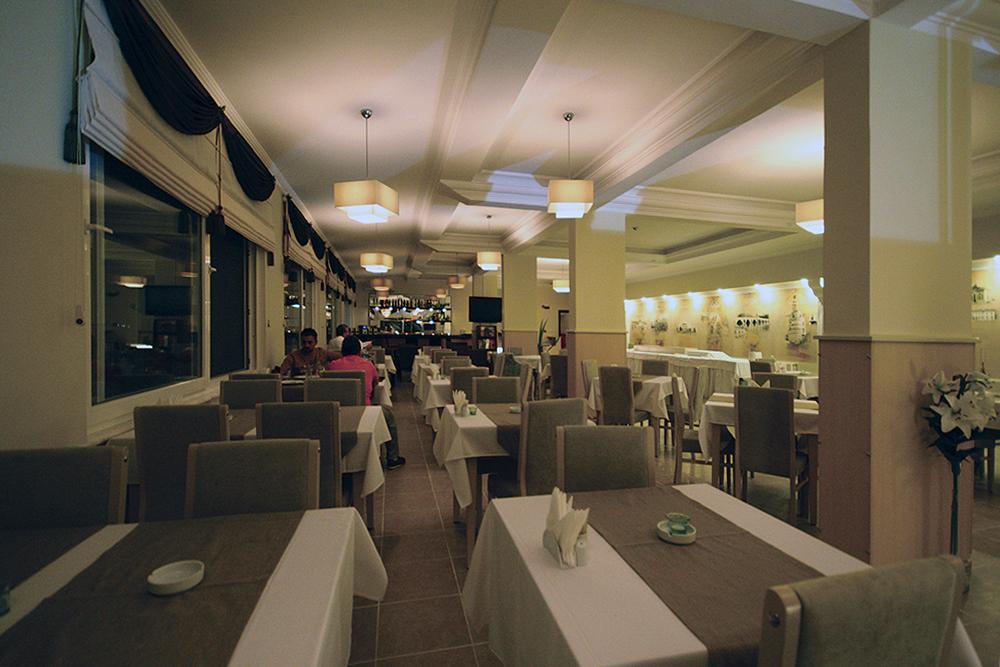 Hotel Simsek เอดีร์เน ภายนอก รูปภาพ
